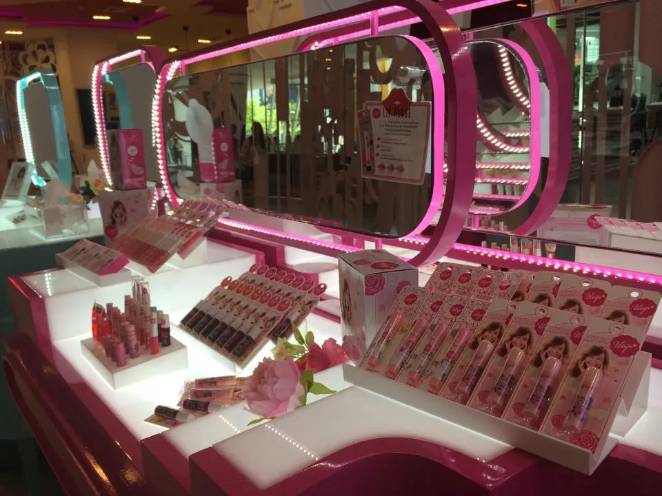 ยูทิปเปิดตัว Theatre De Beauty By Utip แหล่ง Hangout ใหม่ของสาวๆ ใจกลางสยามฯ