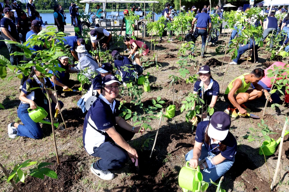 Osotspa Achieves Goal of Planting 10,000 Trees Creating Green Spaces for a Better Quality of Life in Bangkok