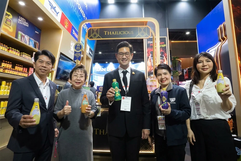 โอสถสภาร่วมต้อนรับคณะผู้บริหารภาครัฐ ให้เกียรติเยี่ยมชมบูธในงาน THAIFEX – Anuga Asia 2026