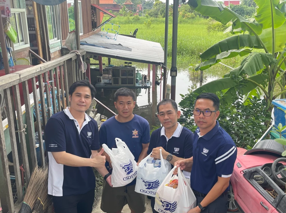 โอสถสภารวมพลังจิตอาสาช่วยผู้ประสบภัยน้ำท่วม ดูแลชุมชนบางกะปิและพนักงานในพื้นที่กรุงเทพฯ–อยุธยา พร้อมสนับสนุนการฟื้นฟูหลังน้ำลด