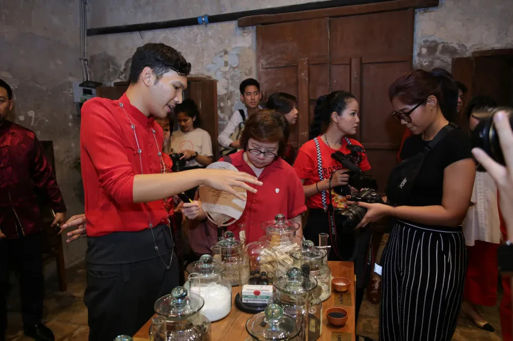 โอสถสภาเปิดพิพิธภัณฑ์ร้านขายยากิเลน เต๊กเฮงหยู คลังความรู้และแหล่งรวมศาสตร์สมุนไพรโบราณ