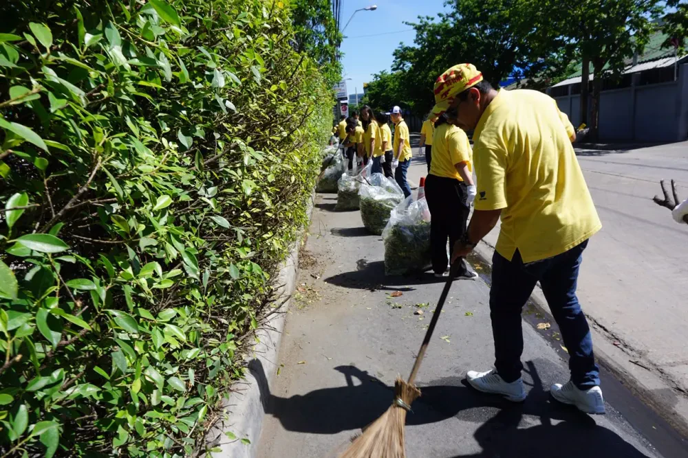 Osotspa Commemorates Coronation of King Rama X